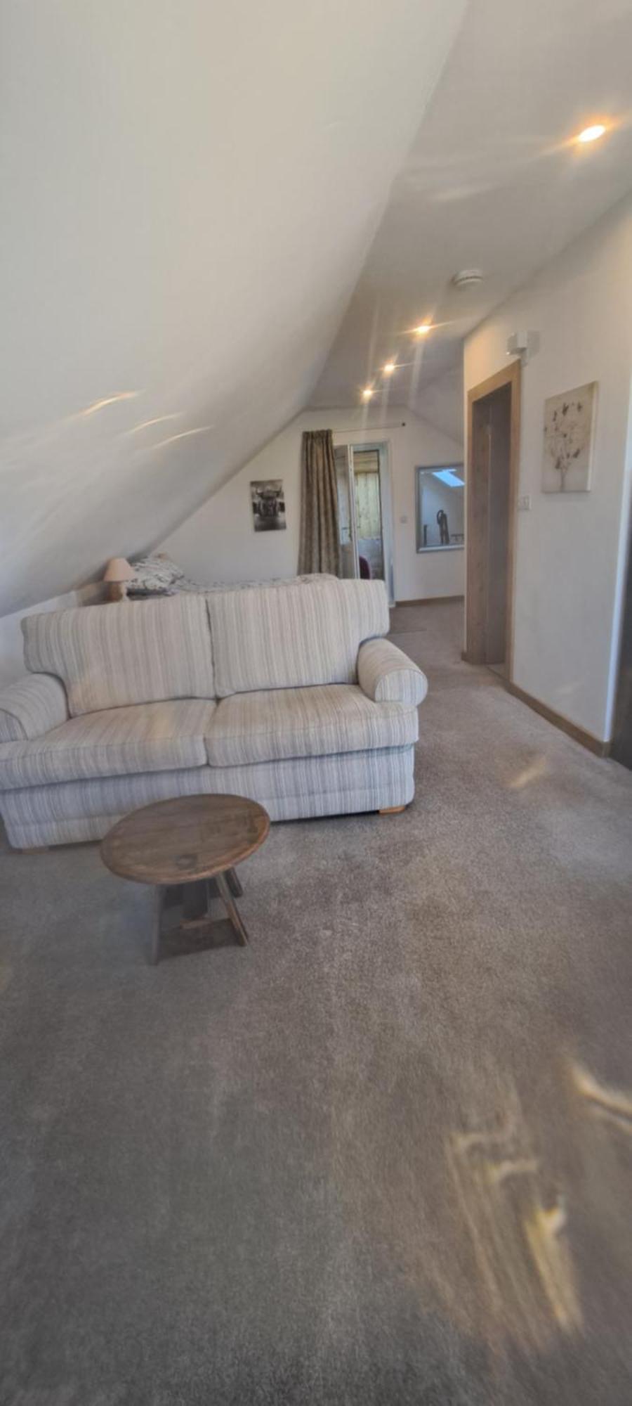 Robins Nest Apartment Ингълтън Екстериор снимка